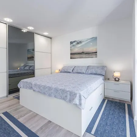 Appartement Almaris *