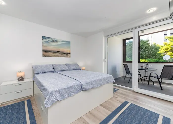 Almaris * دوبروفينك